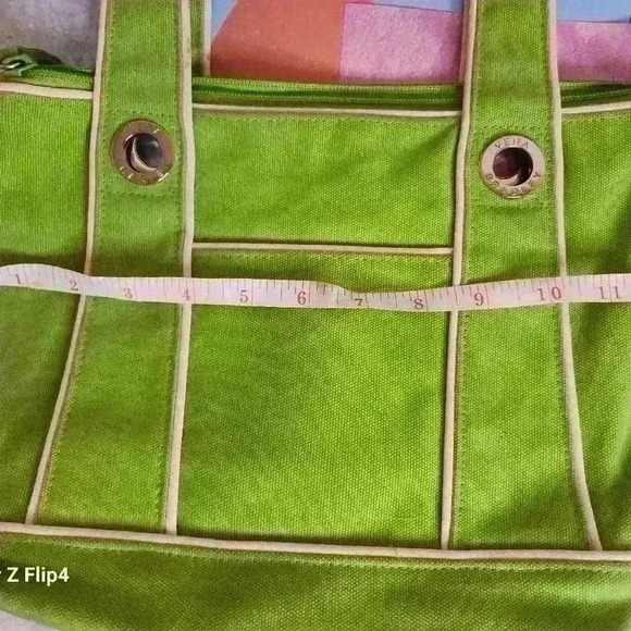 VERA BRADLEY CANVAS  SHOULDER BAG - Picture 4 of 5